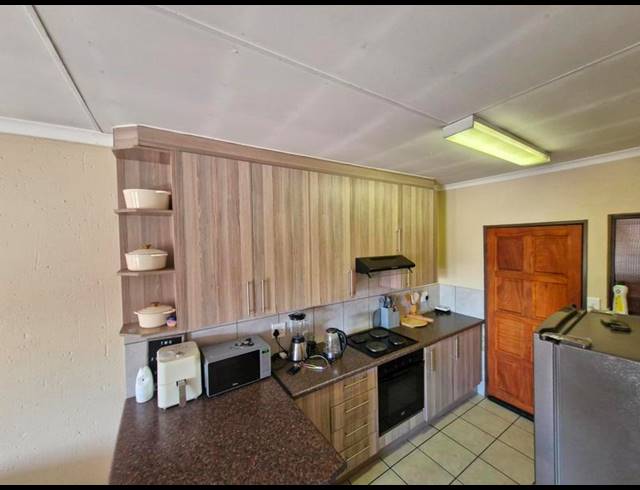 2 BEDROOM APARTMENT FOR SALE IN ELSPARK